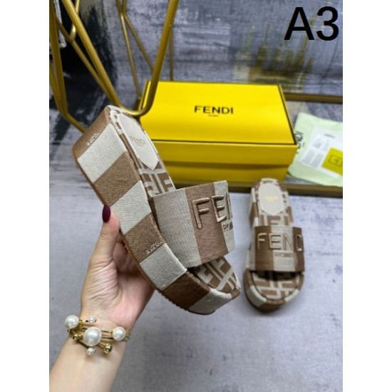 2024SS 新作夏の優秀アイテム FENDI フェンデイ レディースサンダル 2024SS 新作夏の優秀アイテム FENDI フェンデイ レディースサンダル
