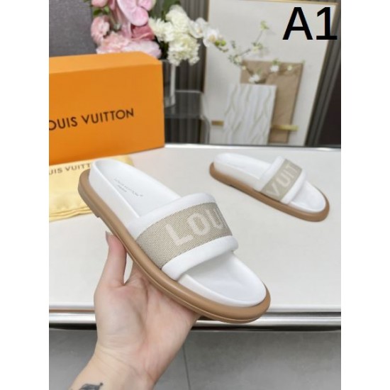 2024SS 夏らしい色味 LOUIS VUITTON ルイヴィトン レディースサンダル 2024SS 夏らしい色味 LOUIS VUITTON ルイヴィトン レディースサンダル