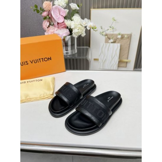 2024SS 夏らしい色味 LOUIS VUITTON ルイヴィトン レディースサンダル 2024SS 夏らしい色味 LOUIS VUITTON ルイヴィトン レディースサンダル