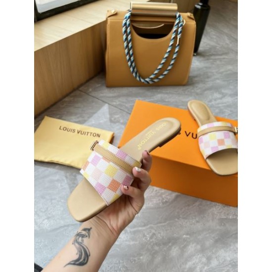 2024SS トレンド商品 LOUIS VUITTON ルイヴィトン レディースサンダル 2024SS トレンド商品 LOUIS VUITTON ルイヴィトン レディースサンダル