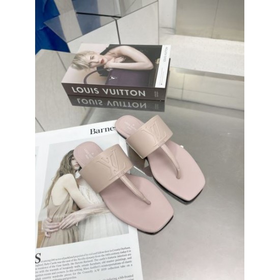 2024SS 話題が沸騰中 LOUIS VUITTON ルイヴィトン レディースサンダル 2024SS 話題が沸騰中 LOUIS VUITTON ルイヴィトン レディースサンダル
