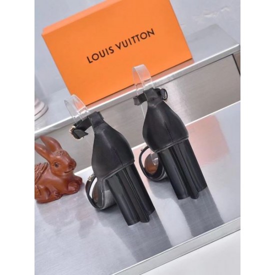2024SS 春夏新作登場 LOUIS VUITTON ルイヴィトン レディースサンダル 2024SS 春夏新作登場 LOUIS VUITTON ルイヴィトン レディースサンダル