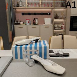 2024SS 夏に欠かせないアイテム PRADA プラダ レディースサンダル