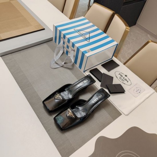 2024SS 夏に欠かせないアイテム PRADA プラダ レディースサンダル 2024SS 夏に欠かせないアイテム PRADA プラダ レディースサンダル