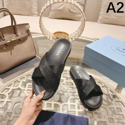 2024SS トレンドコーデが楽しめ PRADA プラダ レディースサンダル