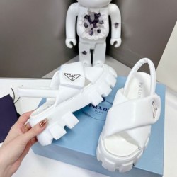 2024SS すっきりしたシルエット PRADA プラダ レディースサンダル