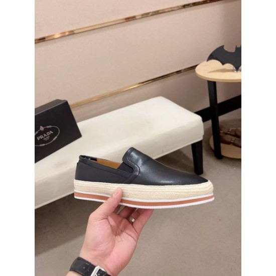 GUCCI グッチ 海外限定モデル新作 2024SS メンズ用 カジュアルシューズ GUCCI グッチ 海外限定モデル新作 2024SS メンズ用 カジュアルシューズ