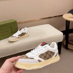 GUCCI グッチ 安定感のある夏新作 2024SS メンズ用 カジュアルシューズ