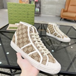 GUCCI グッチ 新作数量限定セール 2024SS メンズ用 カジュアルシューズ