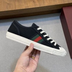 GUCCI グッチ 春夏も引き続き注目 2024SS メンズ用 カジュアルシューズ