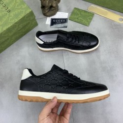 GUCCI グッチ 販売店舗限定モデル 2024SS メンズ用 カジュアルシューズ