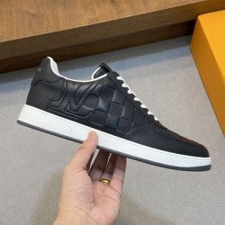 LOUIS VUITTON ルイヴィトン 最新作入荷 2024SS メンズ用 カジュアルシューズ