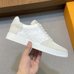 LOUIS VUITTON ルイヴィトン 最新作入荷 2024SS メンズ用 カジュアルシューズ