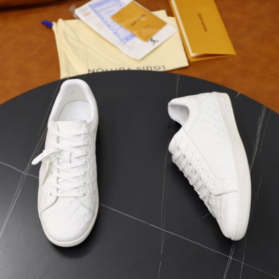 LOUIS VUITTON ルイヴィトン 高級感がUP! 2024SS メンズ用 カジュアルシューズ LOUIS VUITTON ルイヴィトン 高級感がUP! 2024SS メンズ用 カジュアルシューズ