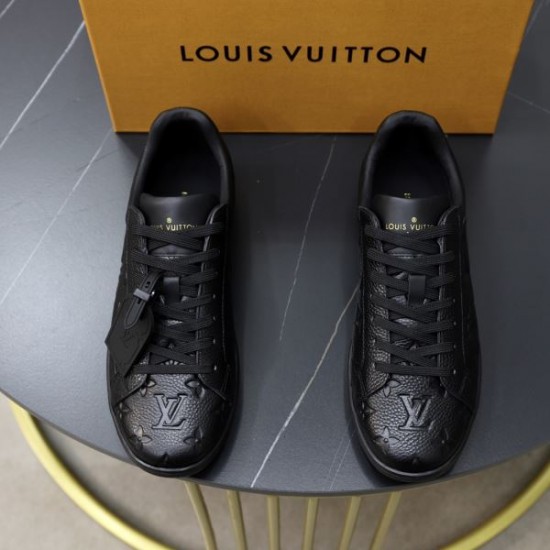 LOUIS VUITTON ルイヴィトン 好印象120% 2024SS メンズ用 カジュアルシューズ LOUIS VUITTON ルイヴィトン 好印象120% 2024SS メンズ用 カジュアルシューズ