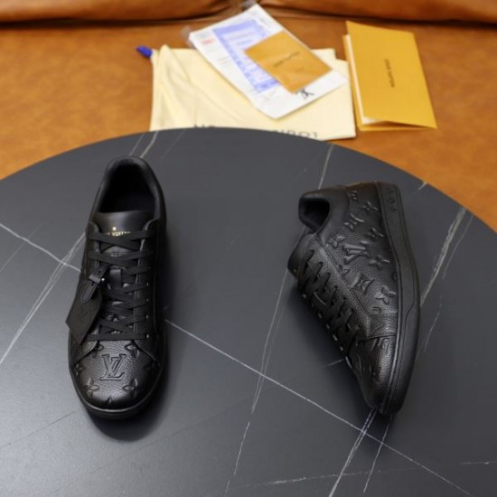 LOUIS VUITTON ルイヴィトン 好印象120% 2024SS メンズ用 カジュアルシューズ LOUIS VUITTON ルイヴィトン 好印象120% 2024SS メンズ用 カジュアルシューズ