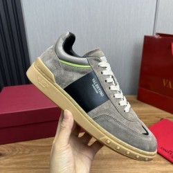 VALENTINO ヴァレンティノ 最新大人気 2024SS メンズ用 カジュアルシューズ