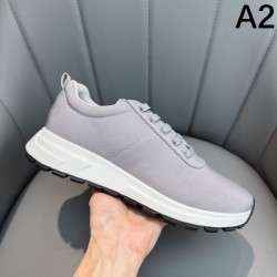 PRADA プラダ 春夏大活躍人気アイテム 2024SS メンズ用 スニーカー