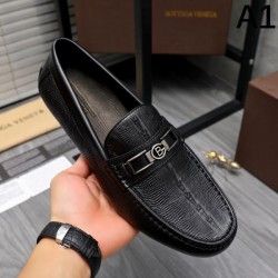 BOTTEGA VENETA ボッテガヴェネタ 人気沸騰中 2024SS メンズ用 ビジネスシューズ