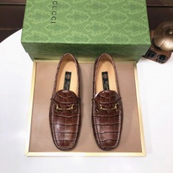 GUCCI グッチ 心惹かれるスタイル 2024SS メンズ用 ビジネスシューズ