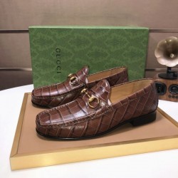 GUCCI グッチ 心惹かれるスタイル 2024SS メンズ用 ビジネスシューズ