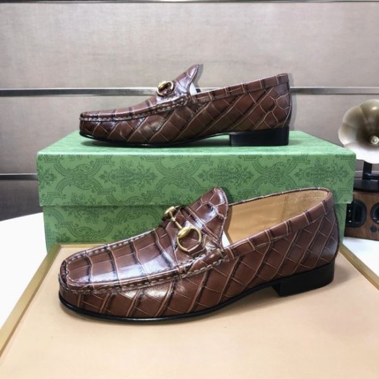 GUCCI グッチ 心惹かれるスタイル 2024SS メンズ用 ビジネスシューズ GUCCI グッチ 心惹かれるスタイル 2024SS メンズ用 ビジネスシューズ
