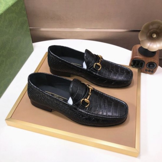 GUCCI グッチ 新作限定人気沸騰中 2024SS メンズ用 ビジネスシューズ GUCCI グッチ 新作限定人気沸騰中 2024SS メンズ用 ビジネスシューズ