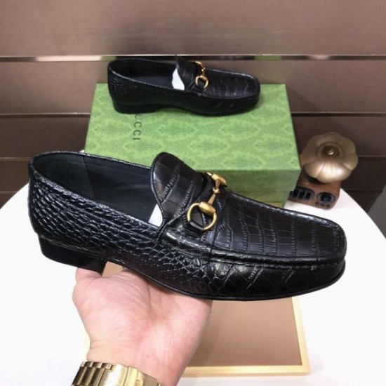GUCCI グッチ 新作限定人気沸騰中 2024SS メンズ用 ビジネスシューズ GUCCI グッチ 新作限定人気沸騰中 2024SS メンズ用 ビジネスシューズ