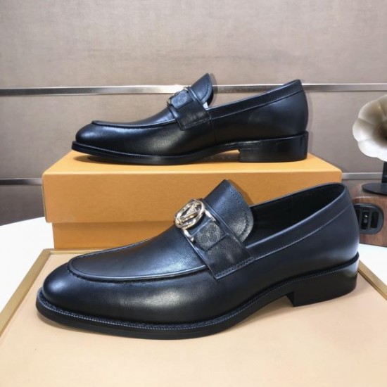 LOUIS VUITTON ルイヴィトン 待望の商品 2024SS メンズ用 ビジネスシューズ LOUIS VUITTON ルイヴィトン 待望の商品 2024SS メンズ用 ビジネスシューズ