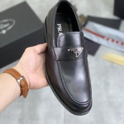 PRADA プラダ 一番注目されている商品 2024SS メンズ用 ビジネスシューズ 