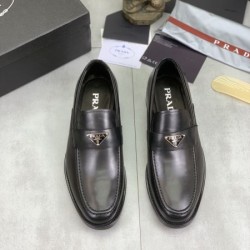 PRADA プラダ 一番注目されている商品 2024SS メンズ用 ビジネスシューズ 