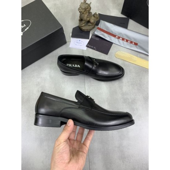 PRADA プラダ 一番注目されている商品 2024SS メンズ用 ビジネスシューズ PRADA プラダ 一番注目されている商品 2024SS メンズ用 ビジネスシューズ