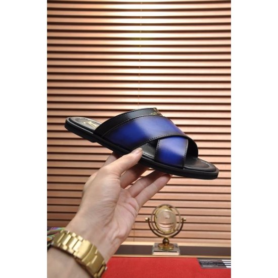 LOUIS VUITTON ルイヴィトン 最新で一目惚れ 2024SS メンズ用 サンダル LOUIS VUITTON ルイヴィトン 最新で一目惚れ 2024SS メンズ用 サンダル