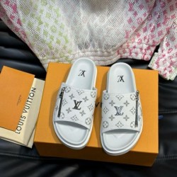 LOUIS VUITTON ルイヴィトン 春夏の新作登場 2024SS メンズ用 サンダル