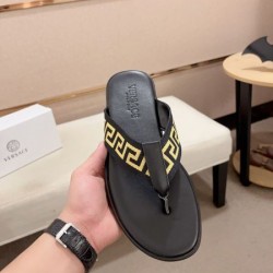 VERSACE ヴェルサーチェ 大人気限定カラー 2024SS メンズ用 サンダル