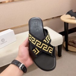 VERSACE ヴェルサーチェ 期間限定VIPセール 2024SS メンズ用 サンダル