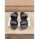 VERSACE ヴェルサーチェ 海外限定アイテム 2024SS メンズ用 サンダル VERSACE ヴェルサーチェ 海外限定アイテム 2024SS メンズ用 サンダル
