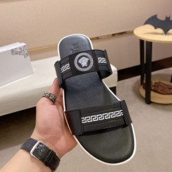 VERSACE ヴェルサーチェ 今年人気定番新作 2024SS メンズ用 サンダル