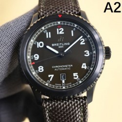 2024SS リラックス感のある BREITLING ブライトリング 時計 ウォッチ