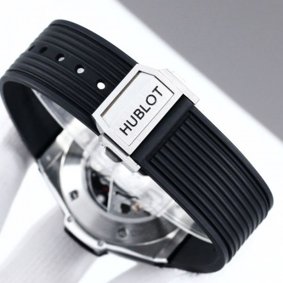 2024SS 今年も大活躍間違いなし HUBLOT ウブロ 時計 ウォッチ