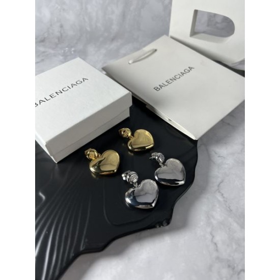 2024SS BALENCIAGA バレンシアガ イヤリング この春夏注目すべき 2024SS BALENCIAGA バレンシアガ イヤリング この春夏注目すべき