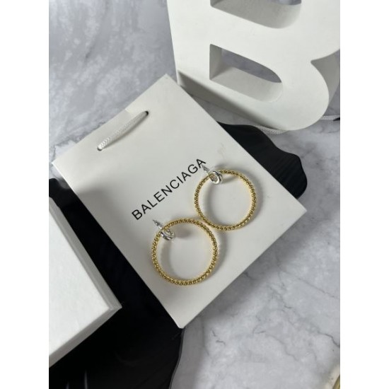 2024SS BALENCIAGA バレンシアガ イヤリング 今夏も絶対に流行る 2024SS BALENCIAGA バレンシアガ イヤリング 今夏も絶対に流行る