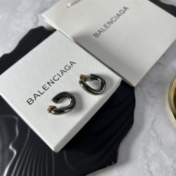 2024SS BALENCIAGA バレンシアガ イヤリング 夏気分を盛り上げる