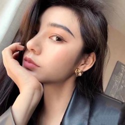 2024SS CELINE セリーヌ イヤリング 素敵な夏の定番アイテム
