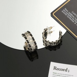 2024SS CHANEL シャネル イヤリング おしゃれ上級者の印象がある