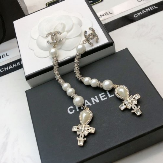 2024SS CHANEL シャネル イヤリング 国内完売の入手困難アイテム 2024SS CHANEL シャネル イヤリング 国内完売の入手困難アイテム