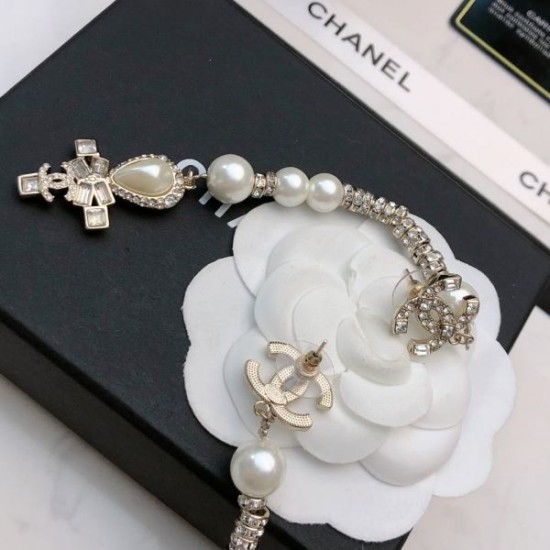 2024SS CHANEL シャネル イヤリング 国内完売の入手困難アイテム 2024SS CHANEL シャネル イヤリング 国内完売の入手困難アイテム