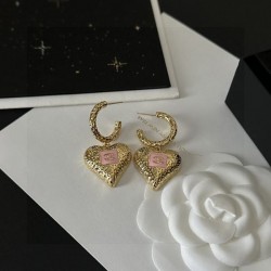 2024SS CHANEL シャネル イヤリング 上品ですっきり、好感度抜群