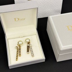2024SS DIOR ディオール イヤリング 今季も引き続きブランド