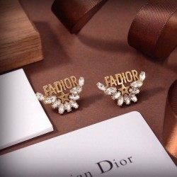 2024SS DIOR ディオール イヤリング 夏のマストブランド新作